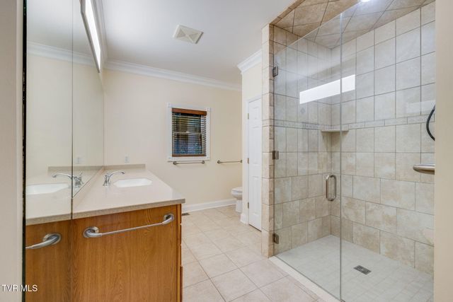 1320 Suntree Road, Unicoi, TN 37692