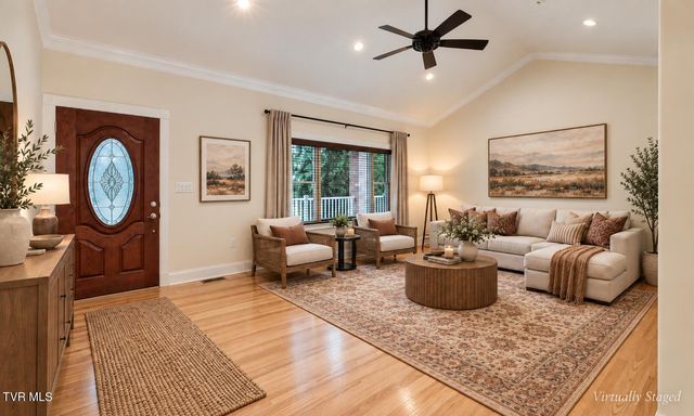 1320 Suntree Road, Unicoi, TN 37692