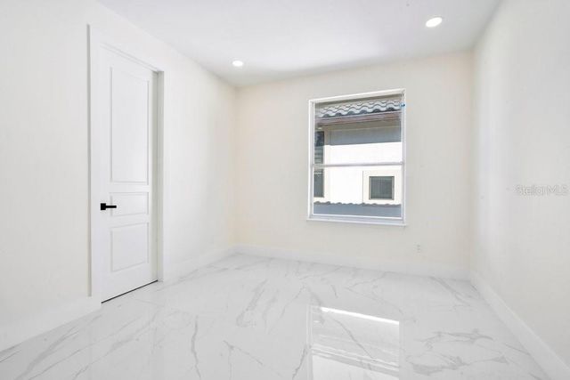 8010 FIRENZE BOULEVARD, Orlando, FL 32836