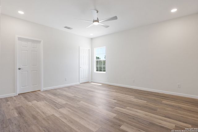 808 Heinen Road, Bandera, TX 78003