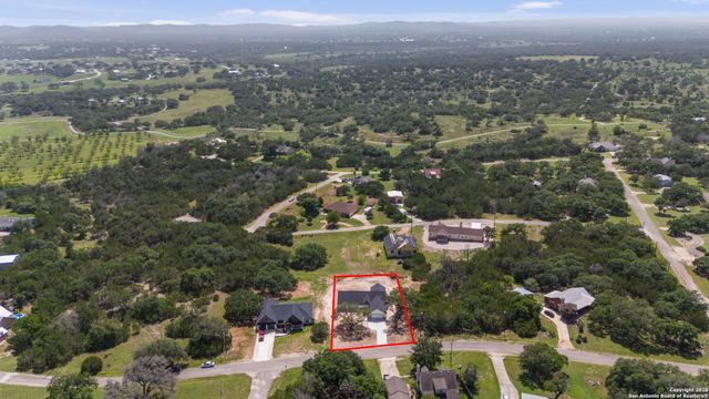 808 Heinen Road, Bandera, TX 78003