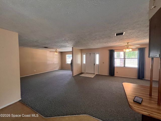 1586 Wacker Avenue SE, Palm Bay, FL 32909