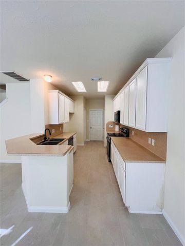 9008 Elm Drake Lane, Humble, TX 77338