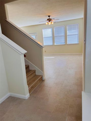 9008 Elm Drake Lane, Humble, TX 77338