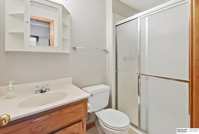 12660 Camden Avenue, Omaha, NE 68164