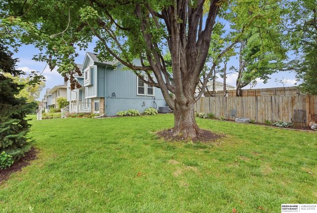 12660 Camden Avenue, Omaha, NE 68164