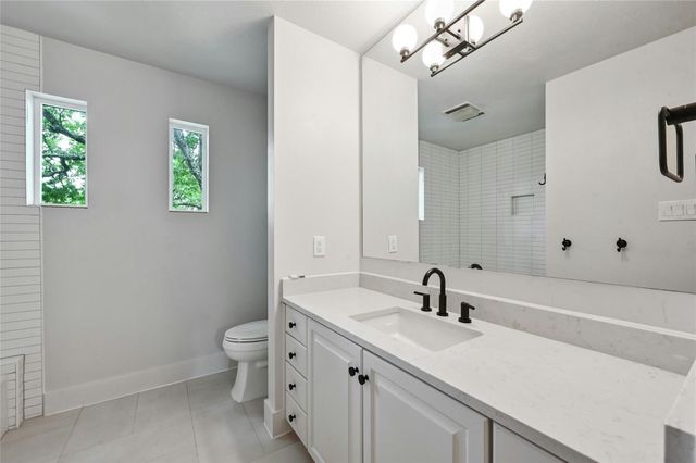 1305 Kenwood Ave, Austin, TX 78704