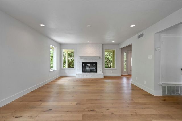 1305 Kenwood Ave, Austin, TX 78704