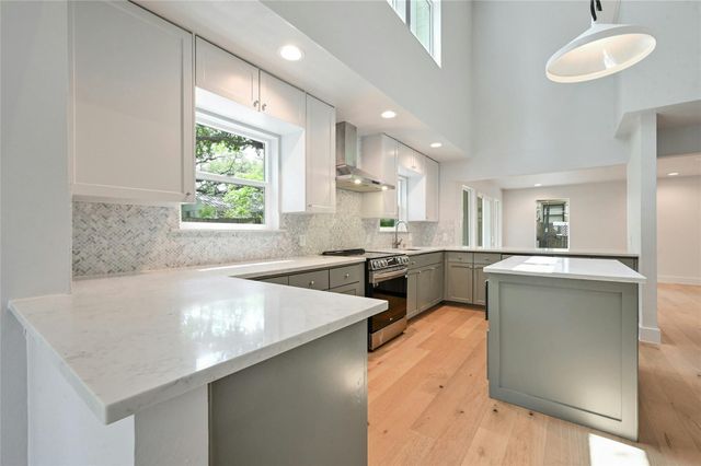 1305 Kenwood Ave, Austin, TX 78704