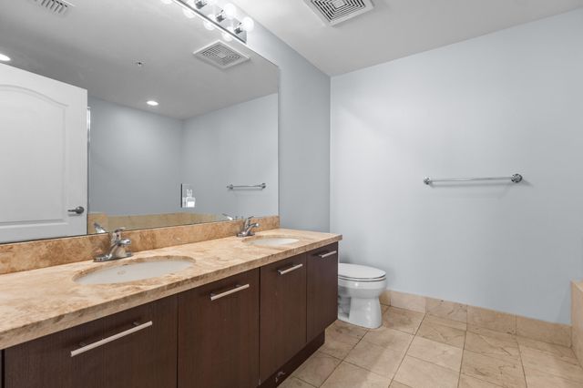 410 Evernia Street 717, West Palm Beach, FL 33401