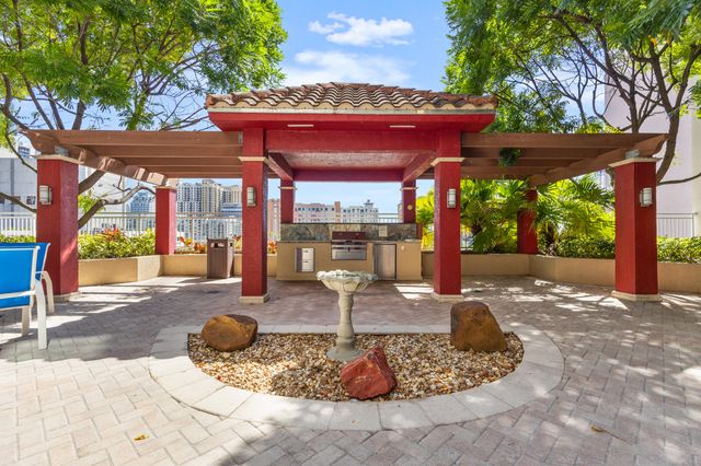 410 Evernia Street 717, West Palm Beach, FL 33401