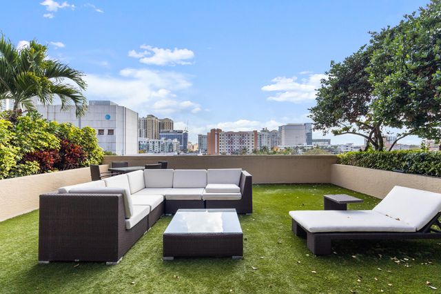 410 Evernia Street 717, West Palm Beach, FL 33401