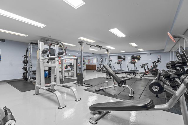 410 Evernia Street 717, West Palm Beach, FL 33401