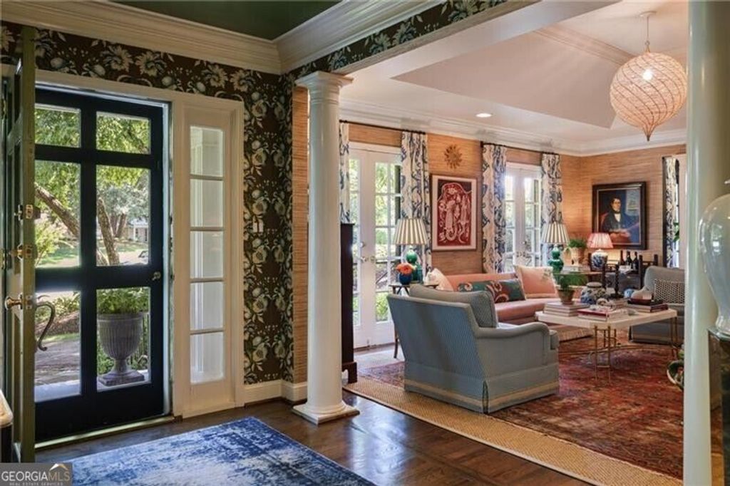 349 Pineland Road NW, Atlanta, GA 30342 — photo 4