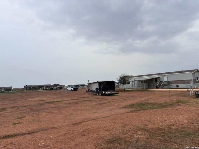 148 Anaqua Dr, Pleasanton, TX 78064