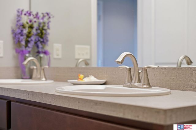 3815 Pablo Lane, Lincoln, NE 68516