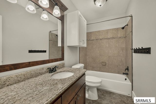 5970 Pheasant Drive, Ammon, ID 83401