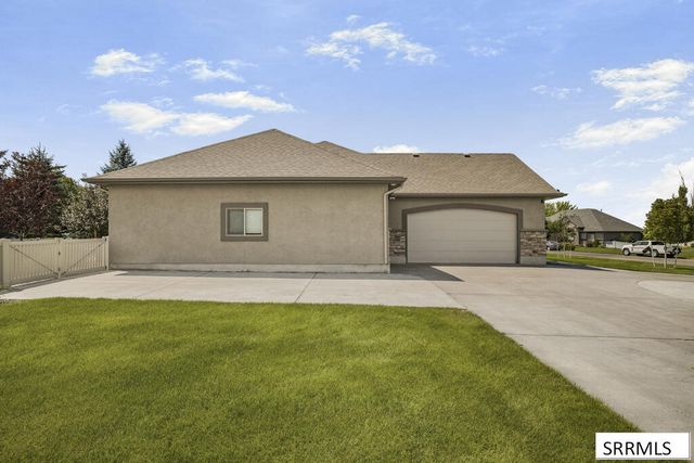5970 Pheasant Drive, Ammon, ID 83401