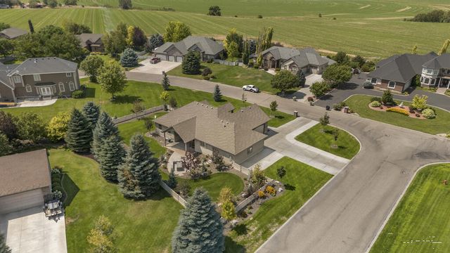 5970 Pheasant Drive, Ammon, ID 83401