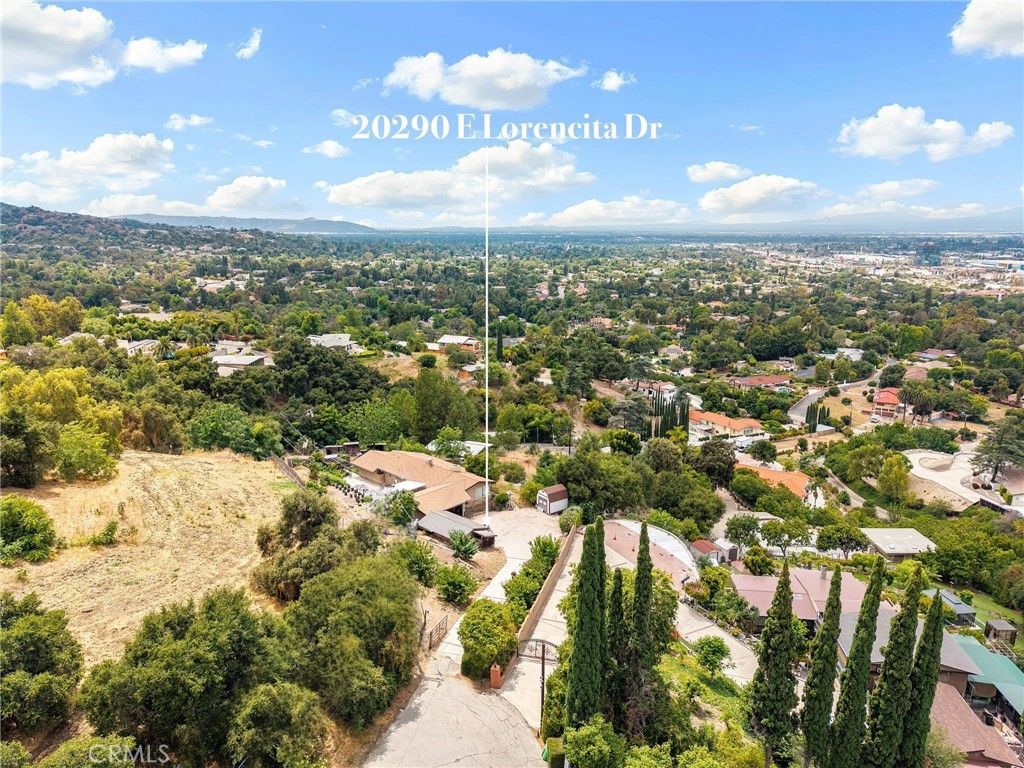 Image 10 of property listing at 20290 E Lorencita, Covina, CA 91724