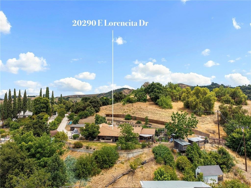Image 2 of property listing at 20290 E Lorencita, Covina, CA 91724