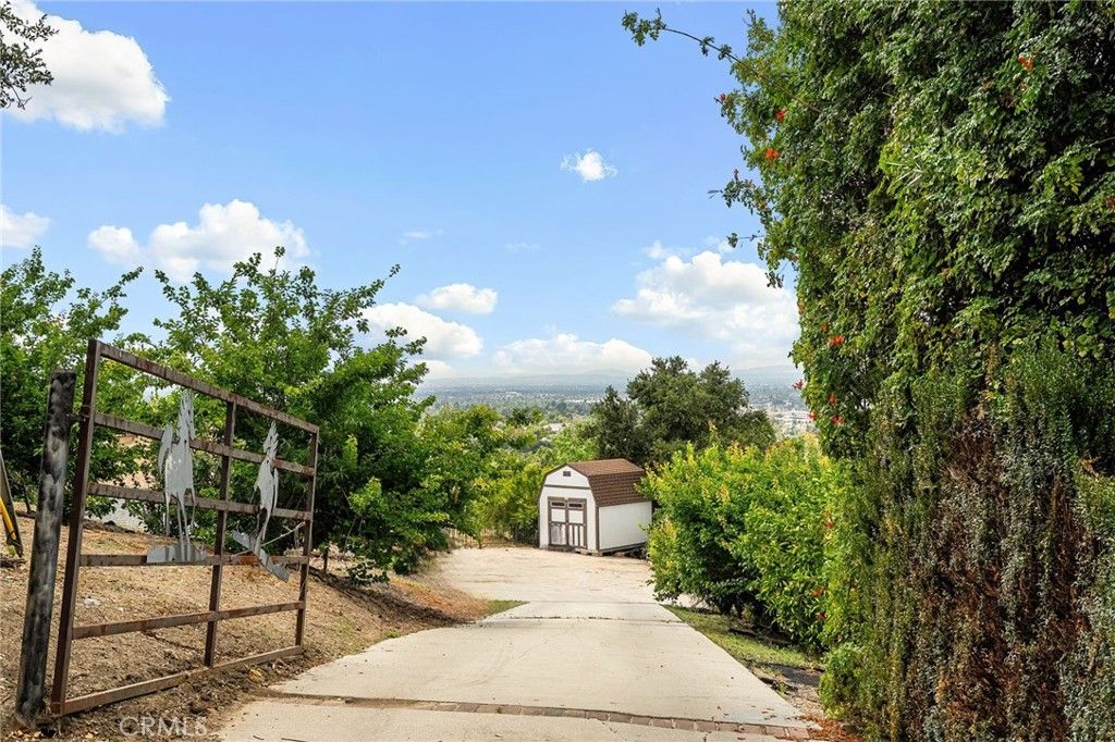 Image 6 of property listing at 20290 E Lorencita, Covina, CA 91724