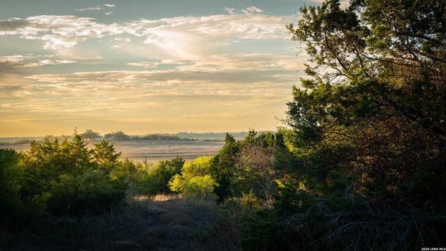 424 Hulda Trail, New Braunfels, TX 78130