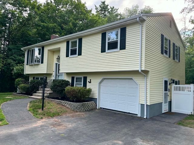 140 Prospect Hill Street, Taunton, MA 02780