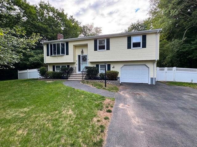 140 Prospect Hill Street, Taunton, MA 02780