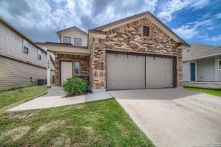 5429 Shasta Place, St Hedwig, TX 78152