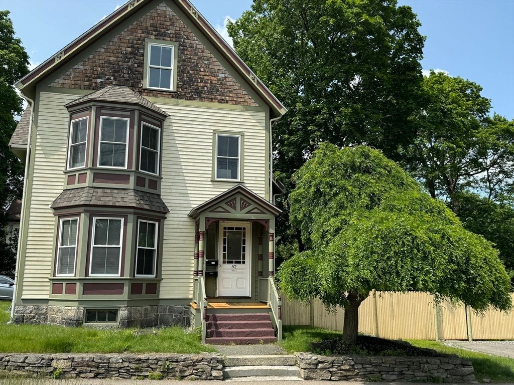 52 North Ave 1, Natick, MA 01760