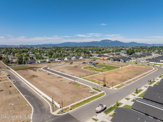 7767 N Mocha Lp, Coeur D'alene, ID 83815