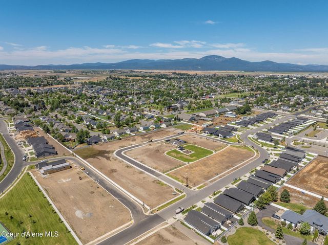 7767 N Mocha Lp, Coeur D'alene, ID 83815