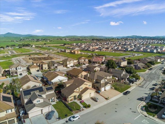 1901 Calistoga Drive, Hollister, CA 95023