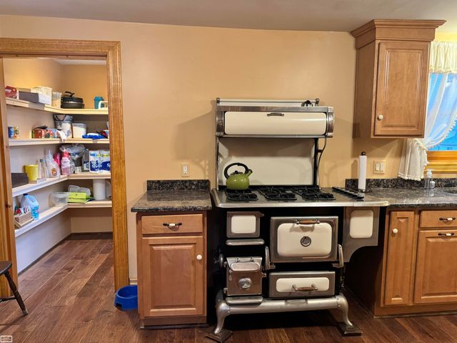 185 S Main Street, Romeo, MI 48065