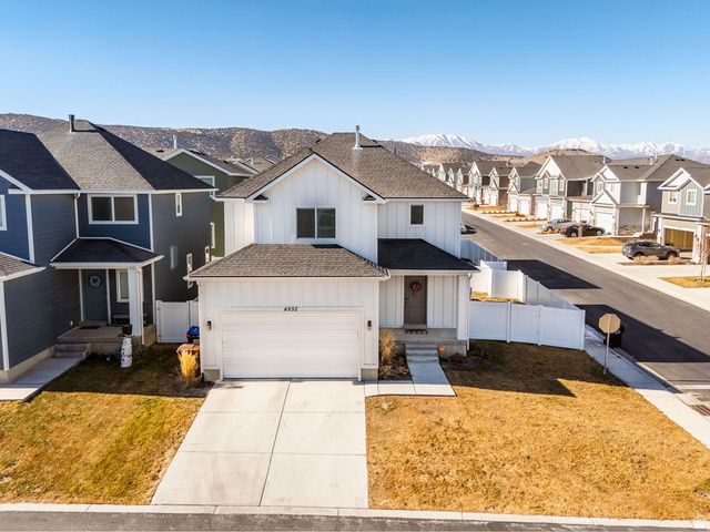 4952 E LAKE CORNER DR, Eagle Mountain, UT 84005