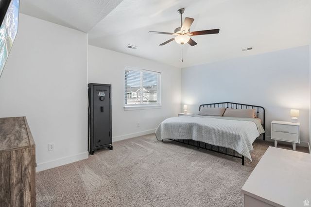 4952 E LAKE CORNER DR, Eagle Mountain, UT 84005