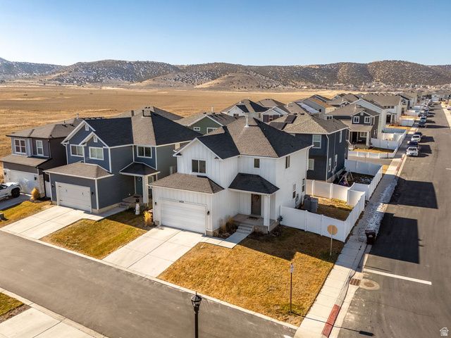 4952 E LAKE CORNER DR, Eagle Mountain, UT 84005