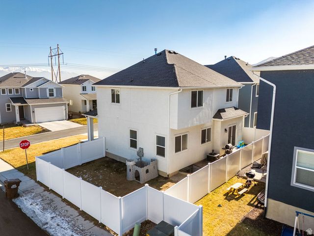 4952 E LAKE CORNER DR, Eagle Mountain, UT 84005