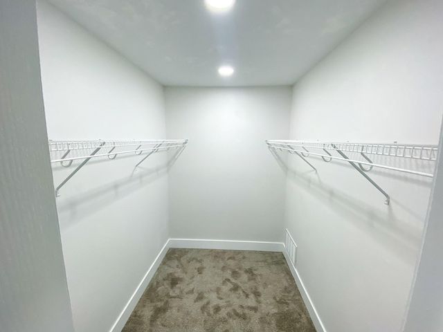 15704 COUNTRY LAKE DRIVE, Tampa, FL 33624