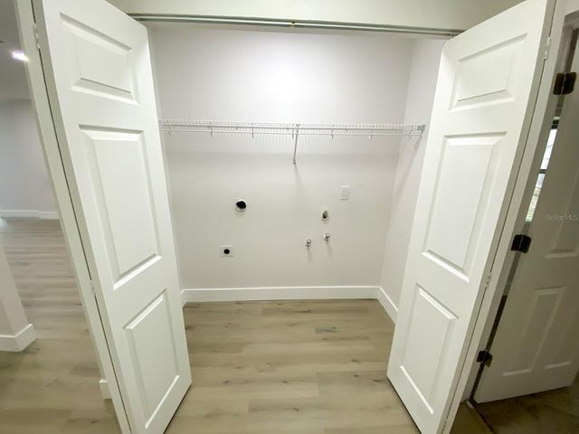 15704 COUNTRY LAKE DRIVE, Tampa, FL 33624