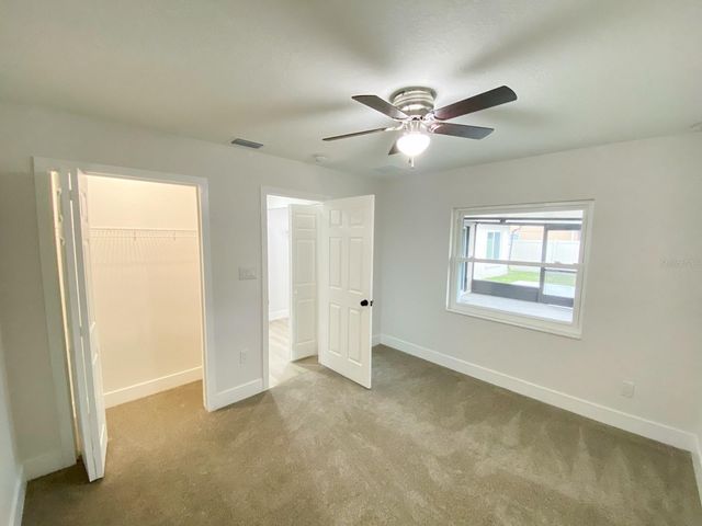 15704 COUNTRY LAKE DRIVE, Tampa, FL 33624