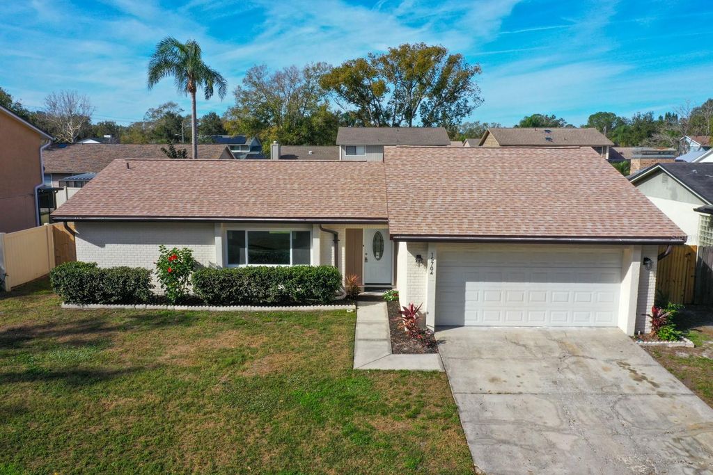 Image 1 of property listing at 15704 COUNTRY LAKE DRIVE, Tampa, FL 33624