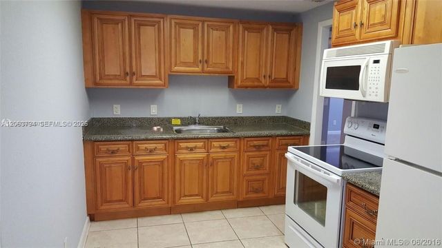 7142 Southgate Boulevard 7142, Tamarac, FL 33321