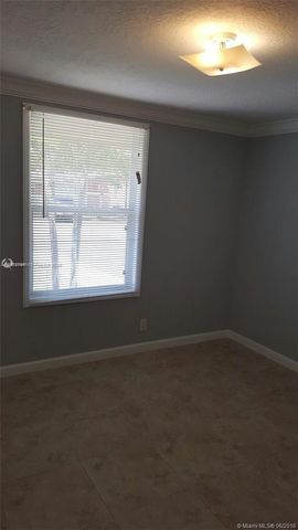 7142 Southgate Boulevard 7142, Tamarac, FL 33321