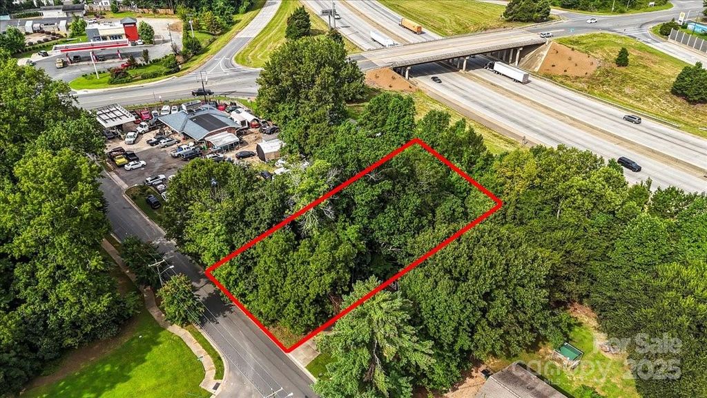 734 Dewolfe Street, Charlotte, NC 28208