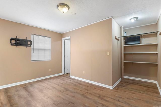 10223 Lanehart Road, Little Rock, AR 72204
