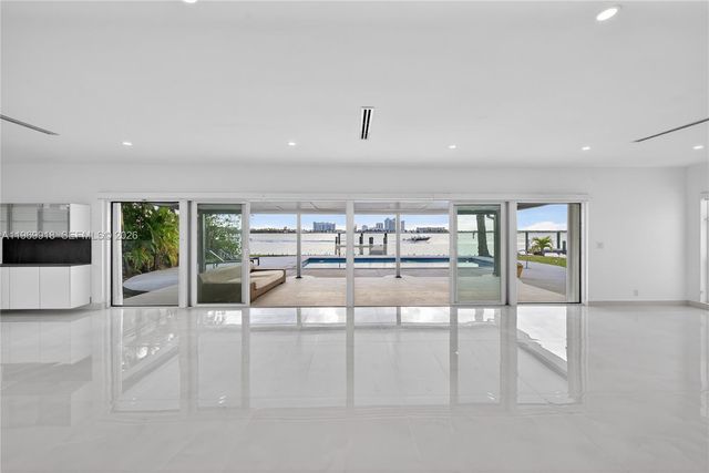 1101 S Shore Dr 0, Miami Beach, FL 33141