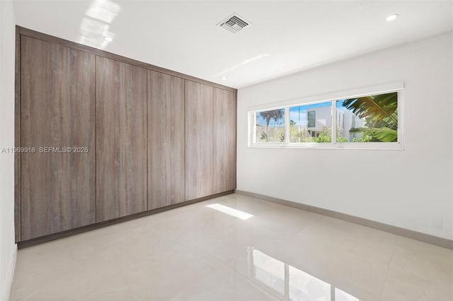 1101 S Shore Dr 0, Miami Beach, FL 33141