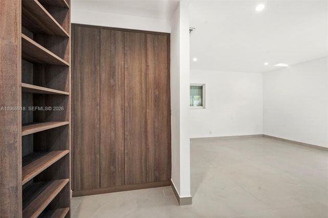 1101 S Shore Dr 0, Miami Beach, FL 33141